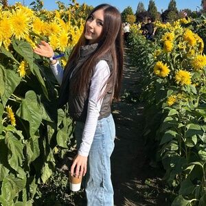 Meet your Posher, Katy